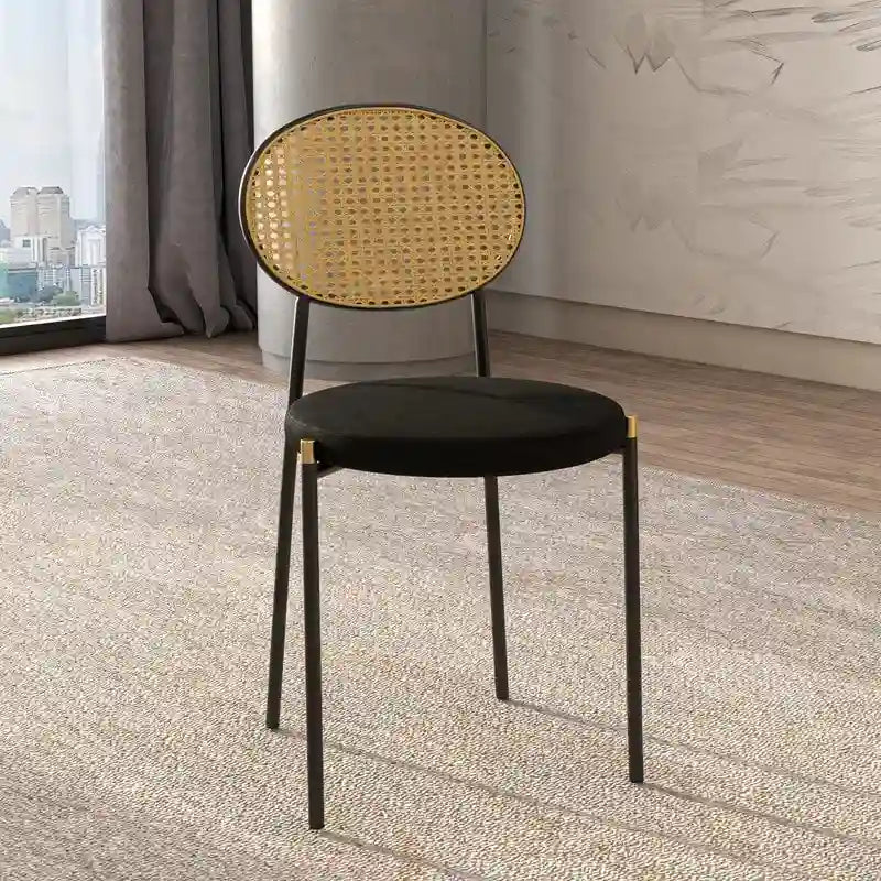 Modern style dining chair – a decorative chair with a rattan back, suitable for home offices, living rooms, and kitchens.