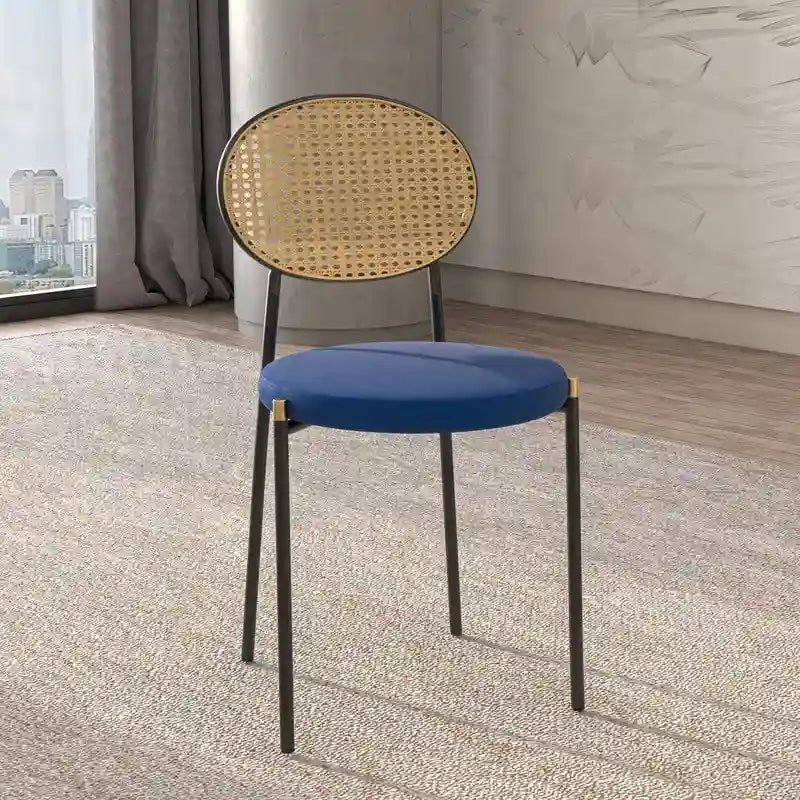 Modern style dining chair – a decorative chair with a rattan back, suitable for home offices, living rooms, and kitchens.